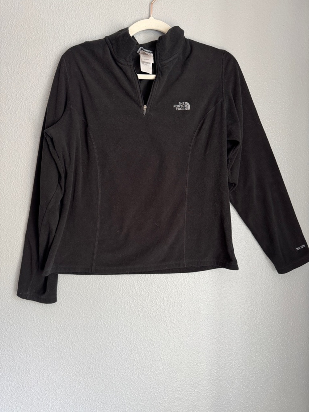 The North Face Black Quarter-Zip Fleece Pullover